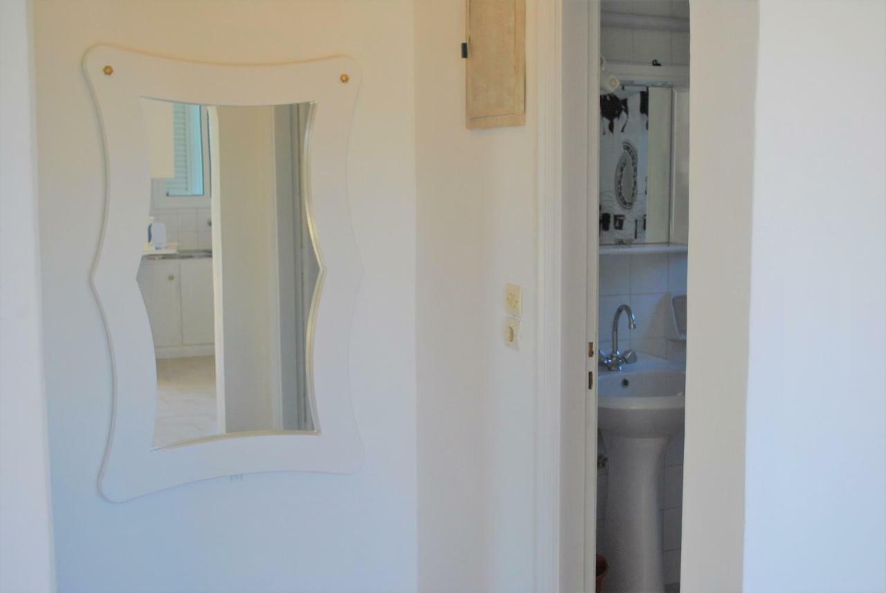 Lefkothea Apartments Kassiopi Exteriér fotografie